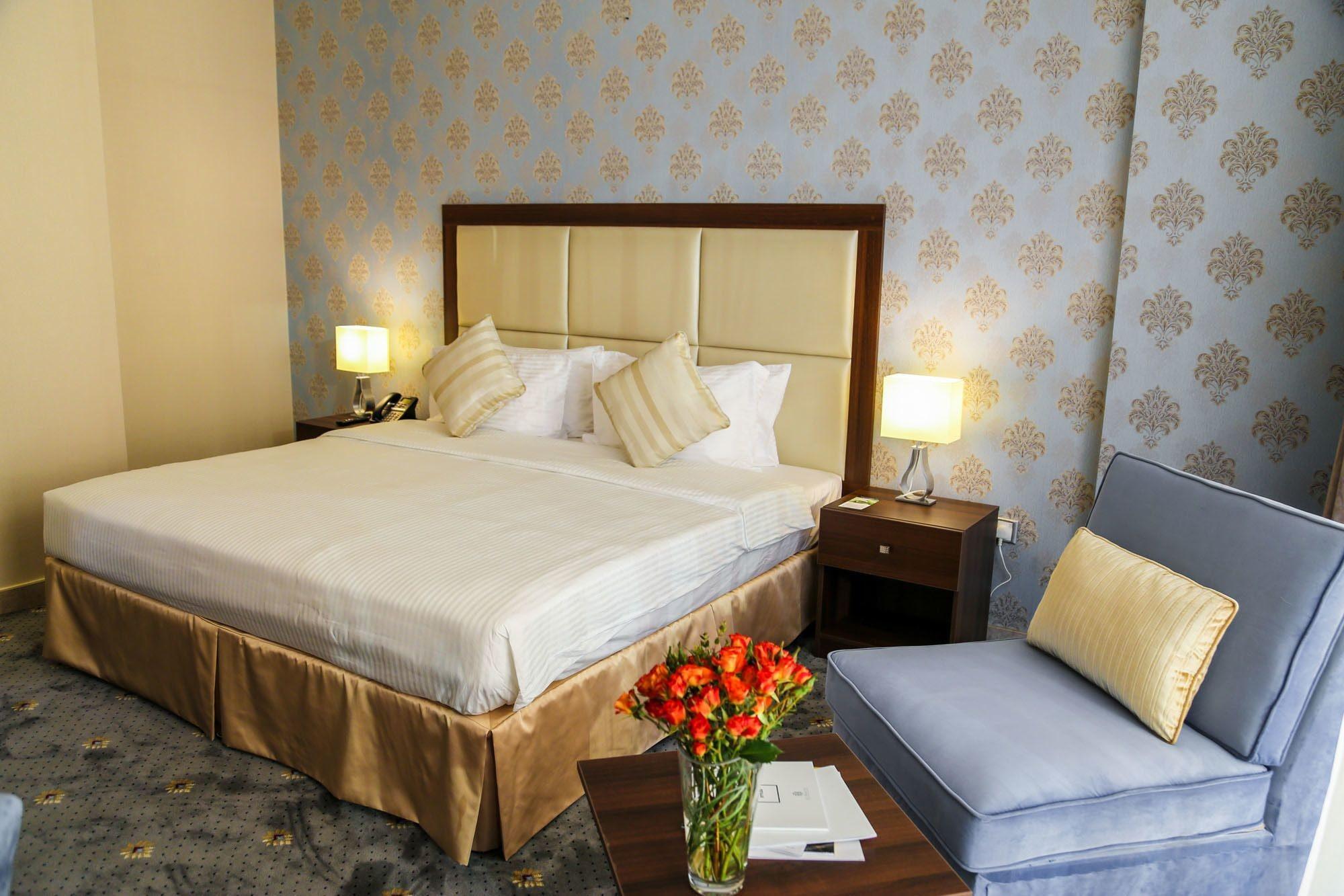 The Town Hotel Doha Exterior photo