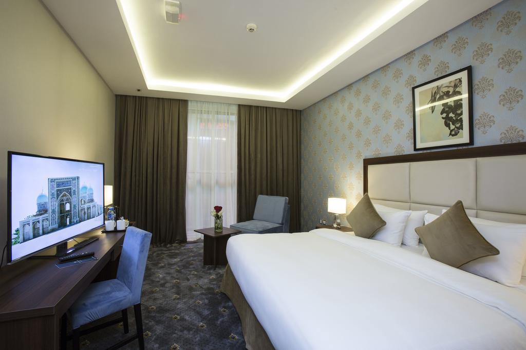 The Town Hotel Doha Exterior photo