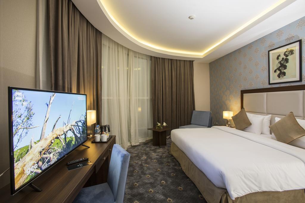 The Town Hotel Doha Exterior photo