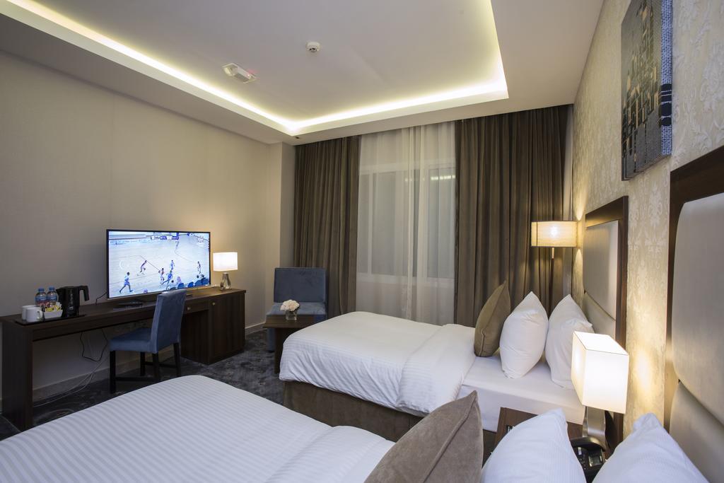 The Town Hotel Doha Exterior photo